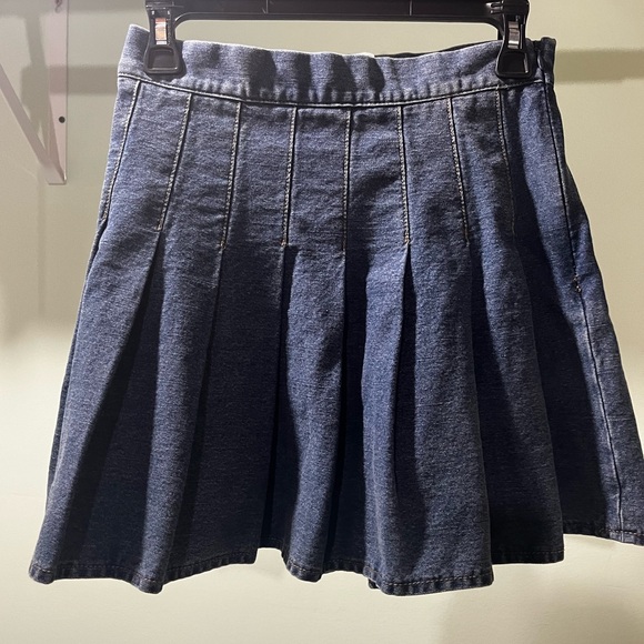 Full Tilt Pleated Denim/Jean Skirt - Picture 3 of 5